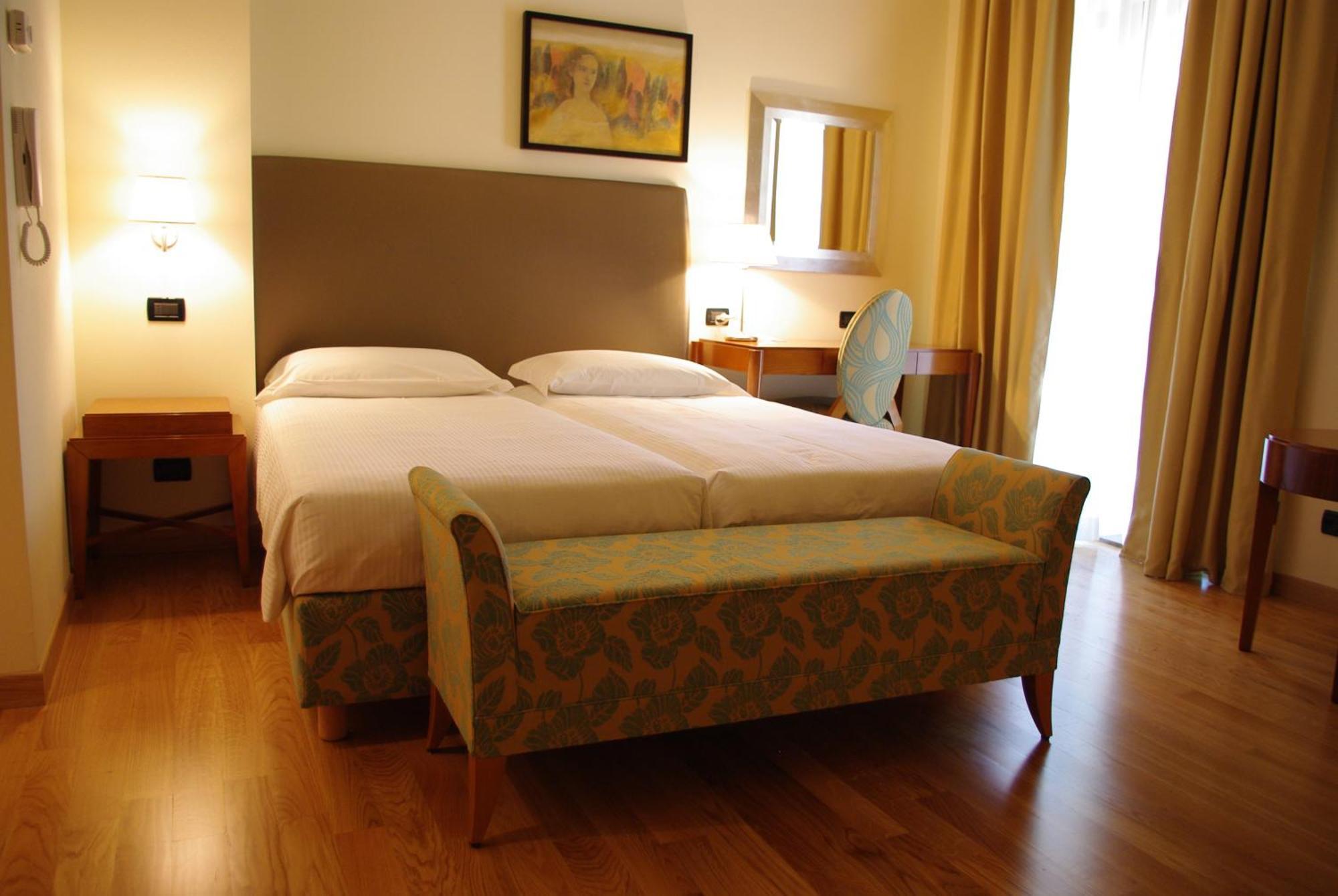 Dependance Lipa Hotel Basovizza Ngoại thất bức ảnh